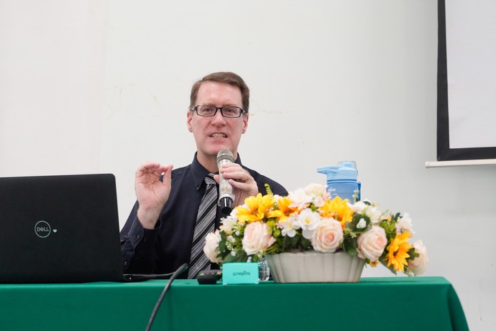 End of research and working trip of Professor. Clay Williams at Tan Tao University