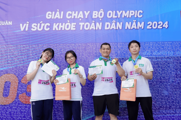 Sinh viên TTU hưởng ứng “Ngày chạy Olympic vì sức khỏe toàn dân 2024”