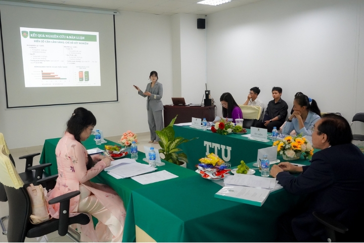Sinh viên Khoa Y TTU bảo vệ Khóa luận tốt nghiệp năm 2024