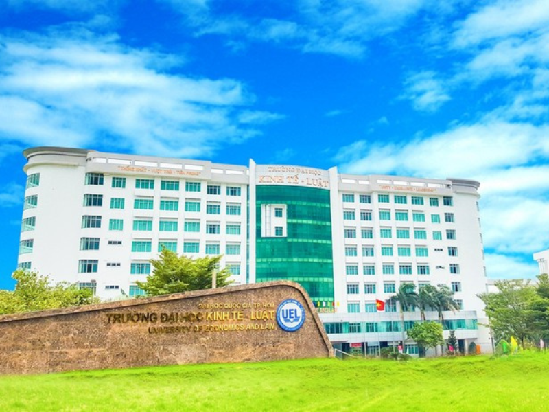 Đại học Kinh Tế – Luật