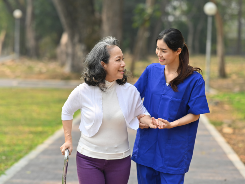 Ngành điều dưỡng có dễ xin việc không