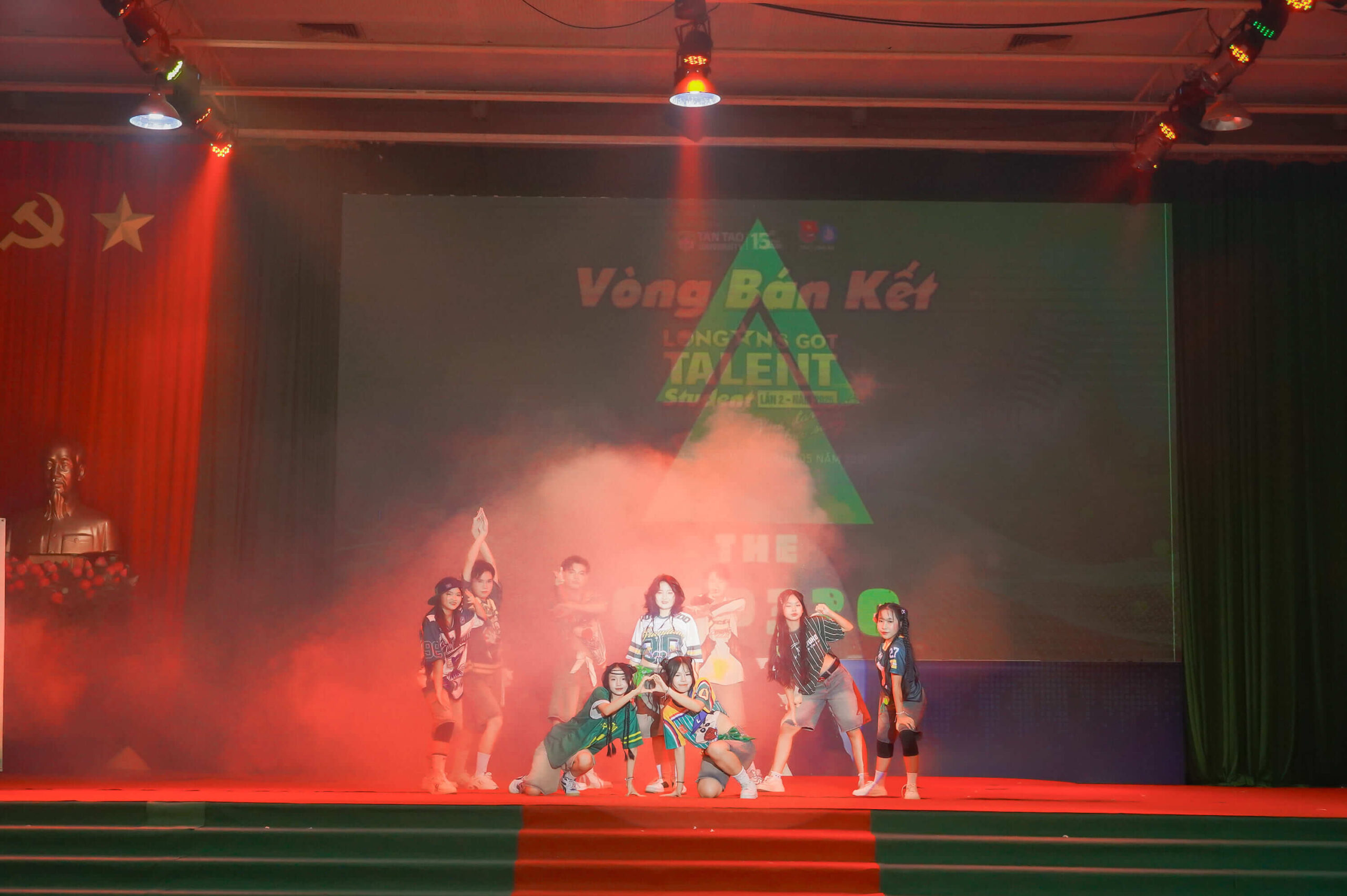 Tiết mục nhảy hiện đại tại Vòng Bán kết Long An's Got Talent Student lần 2, năm 2025