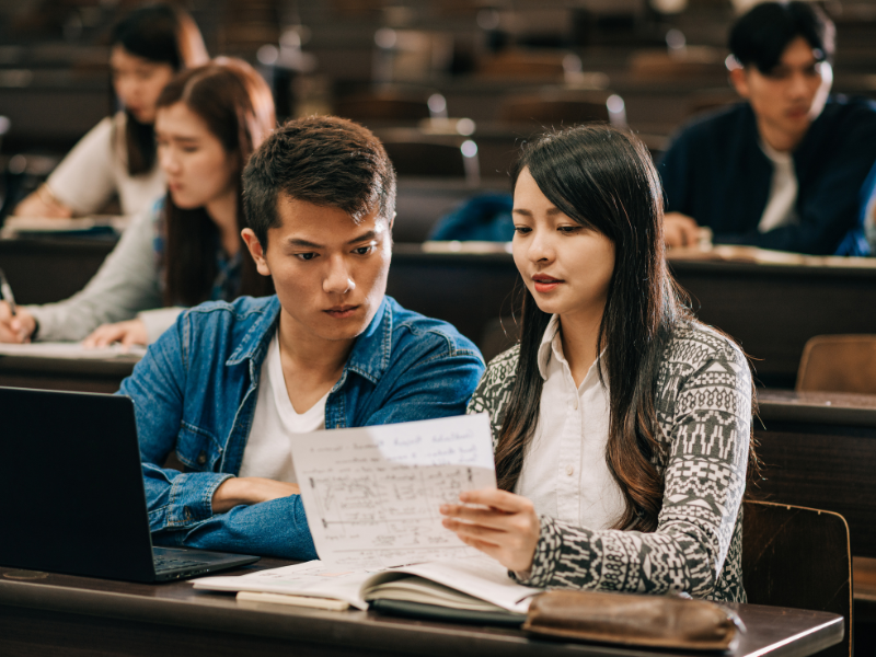 Có nên học thạc sĩ quản trị kinh doanh?