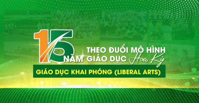 Suốt 15 năm hình thành và phát triển, Trường Đại học Tân Tạo (TTU) đã trở thành biểu tượng của tinh thần khai phóng trong giáo dục đại học tại Việt Nam. Không chỉ đơn thuần trang bị kiến thức chuyên môn, TTU còn hướng đến việc phát triển toàn diện con người, từ tư duy phản biện, khả năng sáng tạo đến kỹ năng giao tiếp, hợp tác và ý thức trách nhiệm xã hội. Chính sự khác biệt này đã tạo nên giá trị cốt lõi không thể nhầm lẫn của TTU, giúp sinh viên tốt nghiệp không chỉ tự tin hội nhập mà còn sẵn sàng thích ứng và thành công trong nhiều lĩnh vực khác nhau. [caption id="attachment_38568" align="aligncenter" width="512"] Trường Đại học Tân Tạo theo đuổi mô hình giáo dục Hoa Kỳ, khai phóng tiềm năng thế hệ trẻ[/caption] Ngay từ những ngày đầu thành lập, dưới sự dẫn dắt của GS.TS Đặng Thị Hoàng Yến (aka GS.TS. Maya Dangelas) – Chủ tịch sáng lập, Chủ tịch Hội đồng Trường cùng các thành viên Hội đồng Sáng lập, TTU đã lựa chọn một con đường khác biệt, theo đuổi mô hình Giáo dục Khai phóng (Liberal Arts) chuẩn Hoa Kỳ. Mục tiêu của nhà trường không chỉ là truyền đạt kiến thức, mà còn khai mở tiềm năng bên trong mỗi sinh viên, phát triển tư duy độc lập, bản lĩnh sáng tạo và kỹ năng giải quyết vấn đề trong môi trường toàn cầu hóa. Đây là bước đi táo bạo tại Việt Nam lúc bấy giờ, nhưng chính sự kiên định với triết lý này đã tạo nên môi trường học tập năng động, nhân văn và khác biệt cho TTU. Cốt lõi của triết lý giáo dục khai phóng tại TTU là phát triển con người toàn diện. Sinh viên không chỉ được trang bị kiến thức chuyên ngành mà còn rèn luyện khả năng tư duy phản biện, phân tích và giải quyết vấn đề. Phương pháp giảng dạy tương tác, thảo luận nhóm và thực hành giúp sinh viên hình thành cách nhìn vấn đề đa chiều, đánh giá bằng chứng và xây dựng lập luận logic. Đồng thời, nhà trường luôn khuyến khích sinh viên dám thử nghiệm, học hỏi từ sai lầm và phát triển tinh thần tự chủ, tạo nền tảng cho sự trưởng thành trong tư duy và hành động. [caption id="attachment_38570" align="aligncenter" width="512"] Cốt lõi của triết lý giáo dục khai phóng là phát triển con người toàn diện, giúp sinh viên tự tin thể hiện năng lực cá nhân.[/caption] Ngoài ra, TTU đặc biệt chú trọng kỹ năng giao tiếp và hợp tác, giúp sinh viên tự tin trình bày ý tưởng, làm việc nhóm hiệu quả và quản lý mâu thuẫn một cách chuyên nghiệp. Song song với đó là trách nhiệm xã hội và đạo đức nghề nghiệp, giúp sinh viên nhận thức được giá trị của việc ứng dụng tri thức để tạo ra những tác động tích cực cho cộng đồng. Nhờ đó, sinh viên tốt nghiệp từ TTU không chỉ giỏi chuyên môn mà còn giàu giá trị nhân văn, sẵn sàng trở thành những công dân có trách nhiệm với xã hội. [caption id="attachment_38572" align="aligncenter" width="512"] Sinh viên TTU trong kỳ thực tập tại Hoa Kỳ được mở rộng cơ hội hội nhập và phát triển trong môi trường toàn cầu.[/caption] Suốt hành trình 15 năm, TTU đã chứng minh sức mạnh của một triết lý giáo dục kiên định. Môi trường học tăng cường tiếng Anh, lớp học quy mô nhỏ, phương pháp giảng dạy tương tác và đội ngũ giảng viên giàu kinh nghiệm trong và ngoài nước đã giúp sinh viên TTU tự tin hội nhập toàn cầu. Nhiều thế hệ sinh viên đã thành công ở Việt Nam cũng như các quốc gia phát triển, tiếp tục lan tỏa giá trị mà giáo dục khai phóng mang lại. Bước vào tương lai, TTU cam kết không ngừng đổi mới chương trình đào tạo, nâng cao chất lượng giảng dạy và mở rộng cơ hội trải nghiệm cho sinh viên. Nhà trường mong muốn trở thành nơi mỗi thế hệ sinh viên được khám phá, phát triển và tỏa sáng tiềm năng, tiếp tục viết nên những cột mốc tự hào trong hành trình giáo dục khai phóng tại Việt Nam.