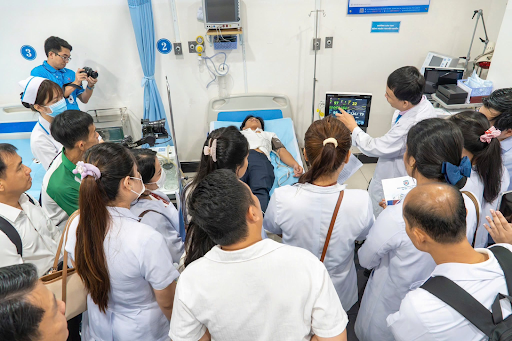 State-of-the-art medical equipment providing optimal conditions for student learning and practical experience.